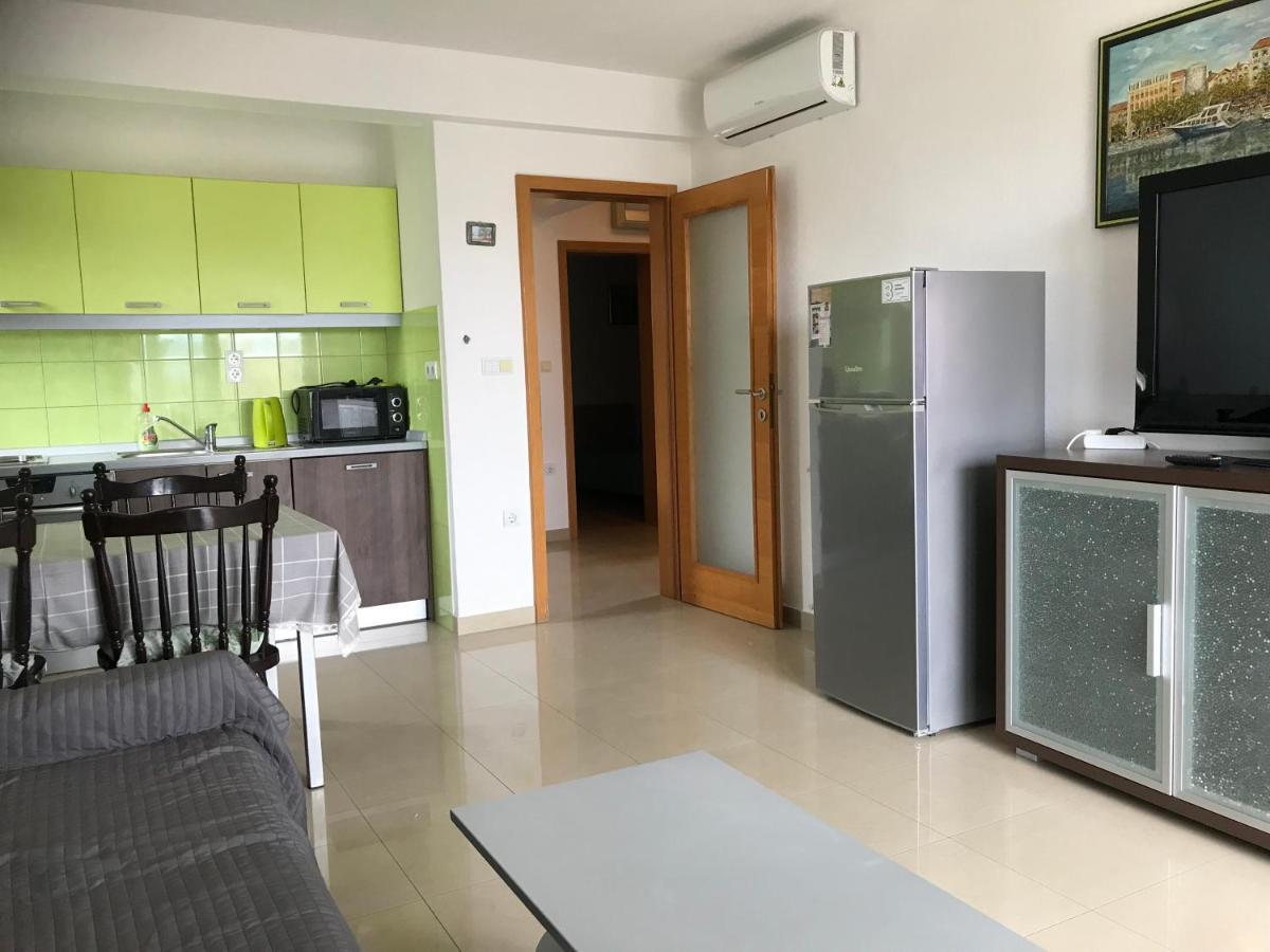 Apartments Marta Duće المظهر الخارجي الصورة