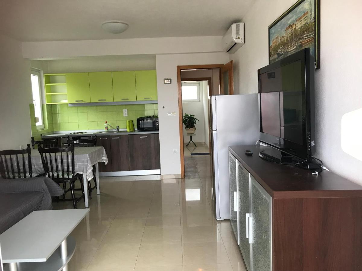 Apartments Marta Duće المظهر الخارجي الصورة